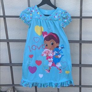 Disney Store Blue Doc McStuffins Nightgown Sz 7/8